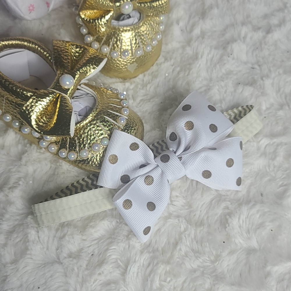 💟💟Baby shoe and headband.💟💟 - Picture 3 of 9